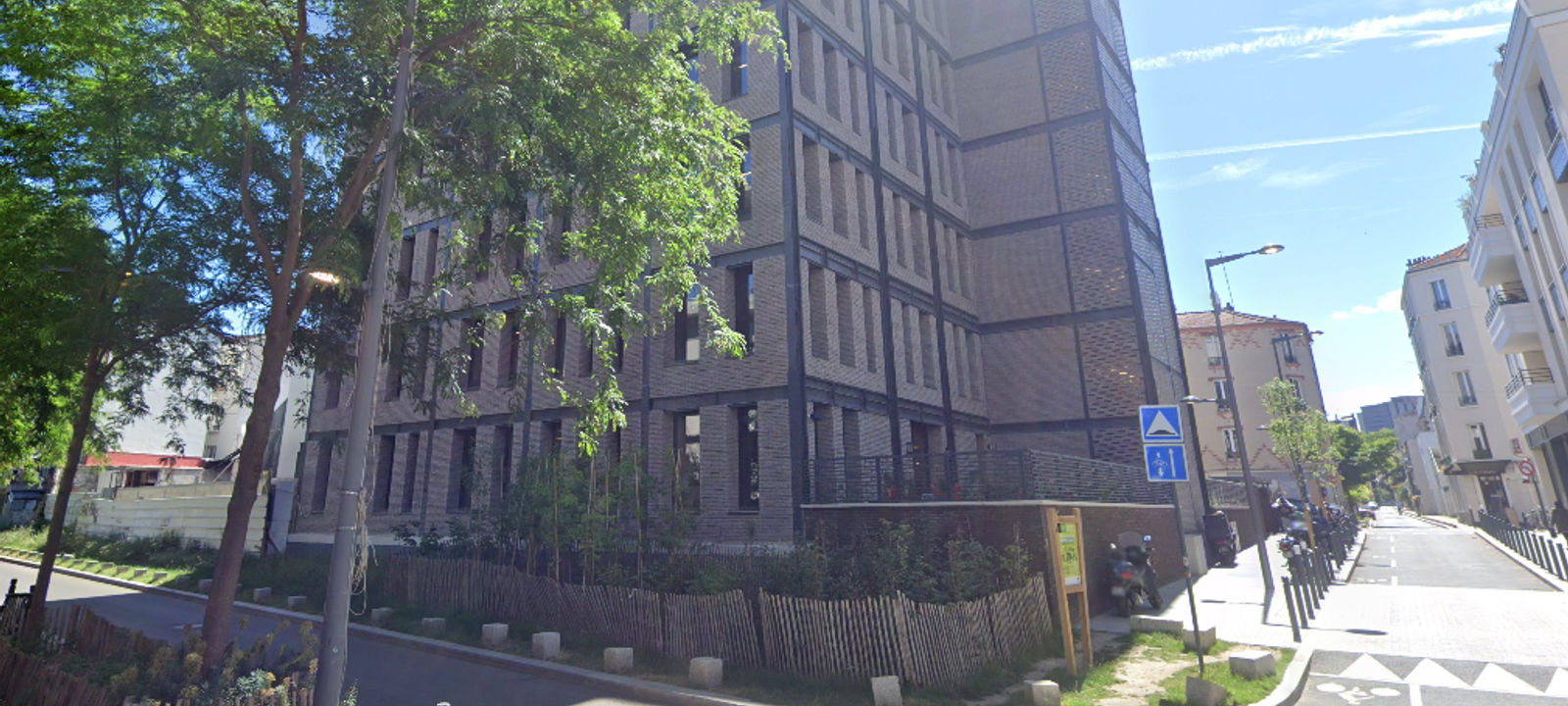 3 Pl. Martin Levasseur, Saint-Ouen-sur-Seine - Image 1