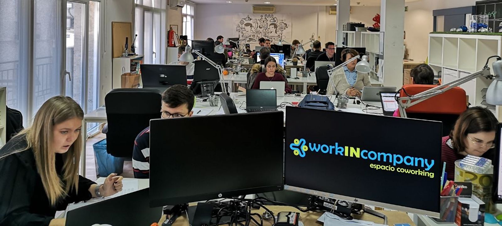 13 C Rioja, Seville - Image 1