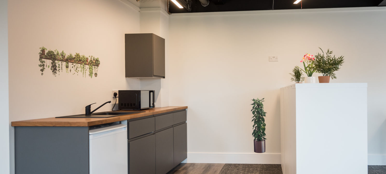 Victoria Street, Greater Manchester - Image 1