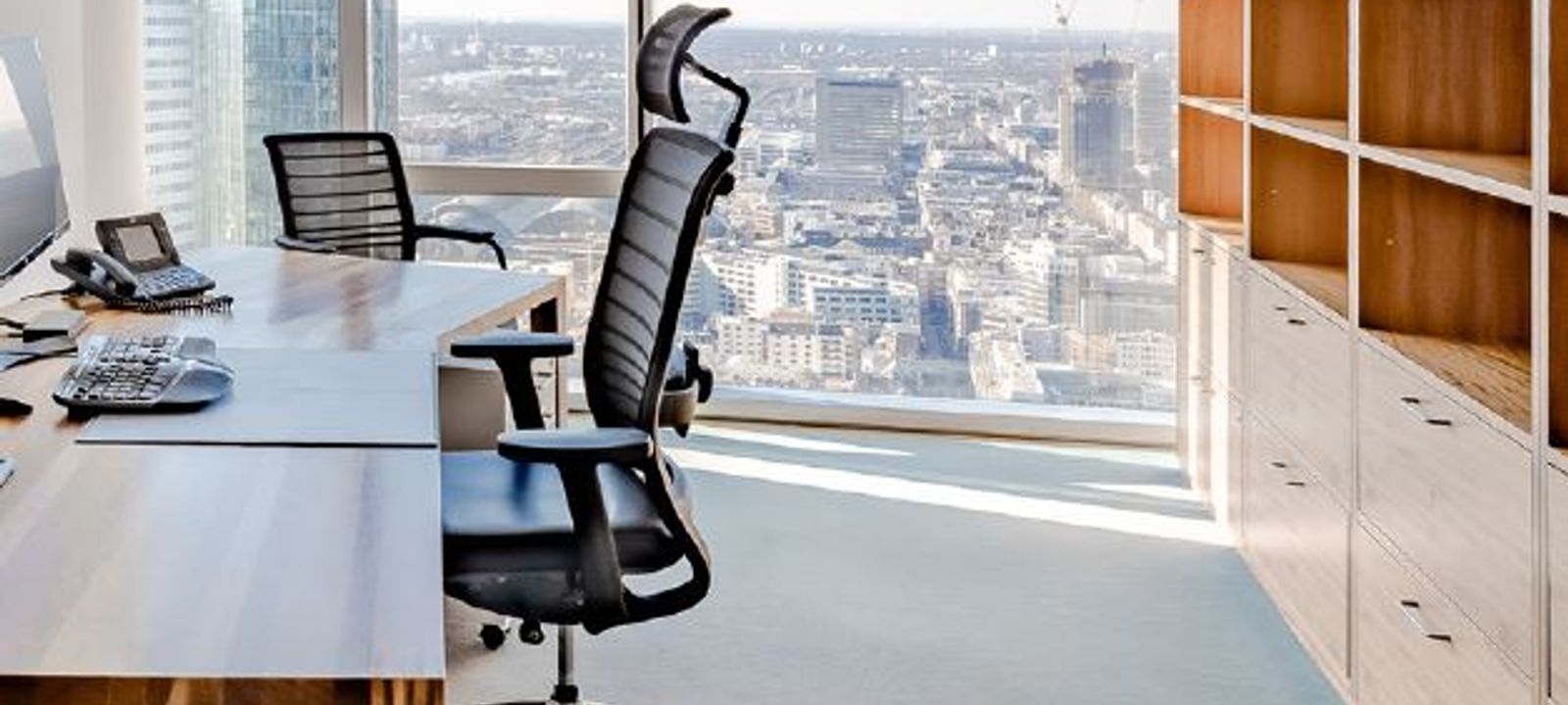 52-56 Neue Mainzer Str, Frankfurt - Image 1