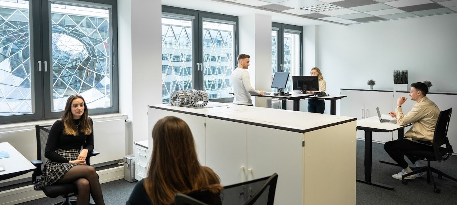 109 Zeil, Frankfurt Am Main - Image 1