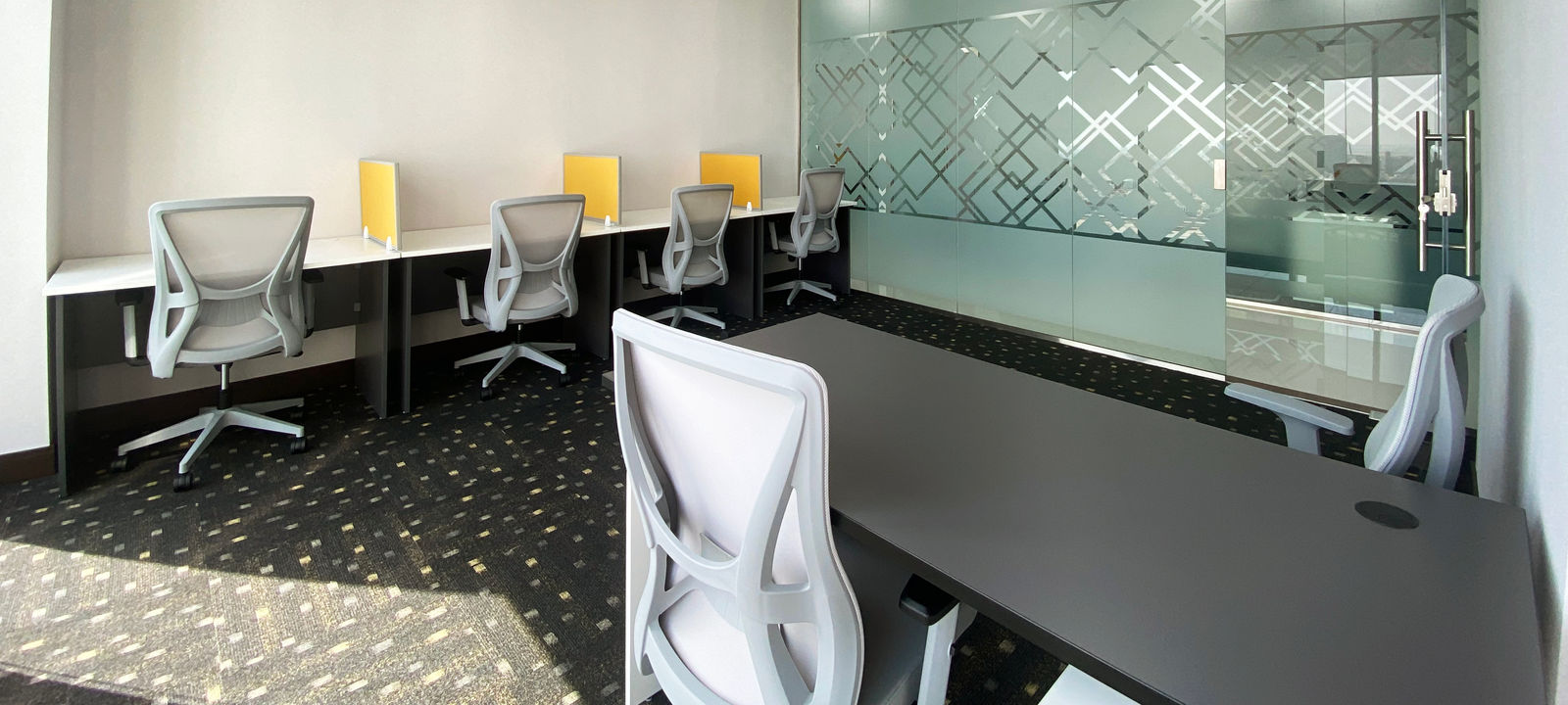 Marina Square, Al Reem Island - Image 1