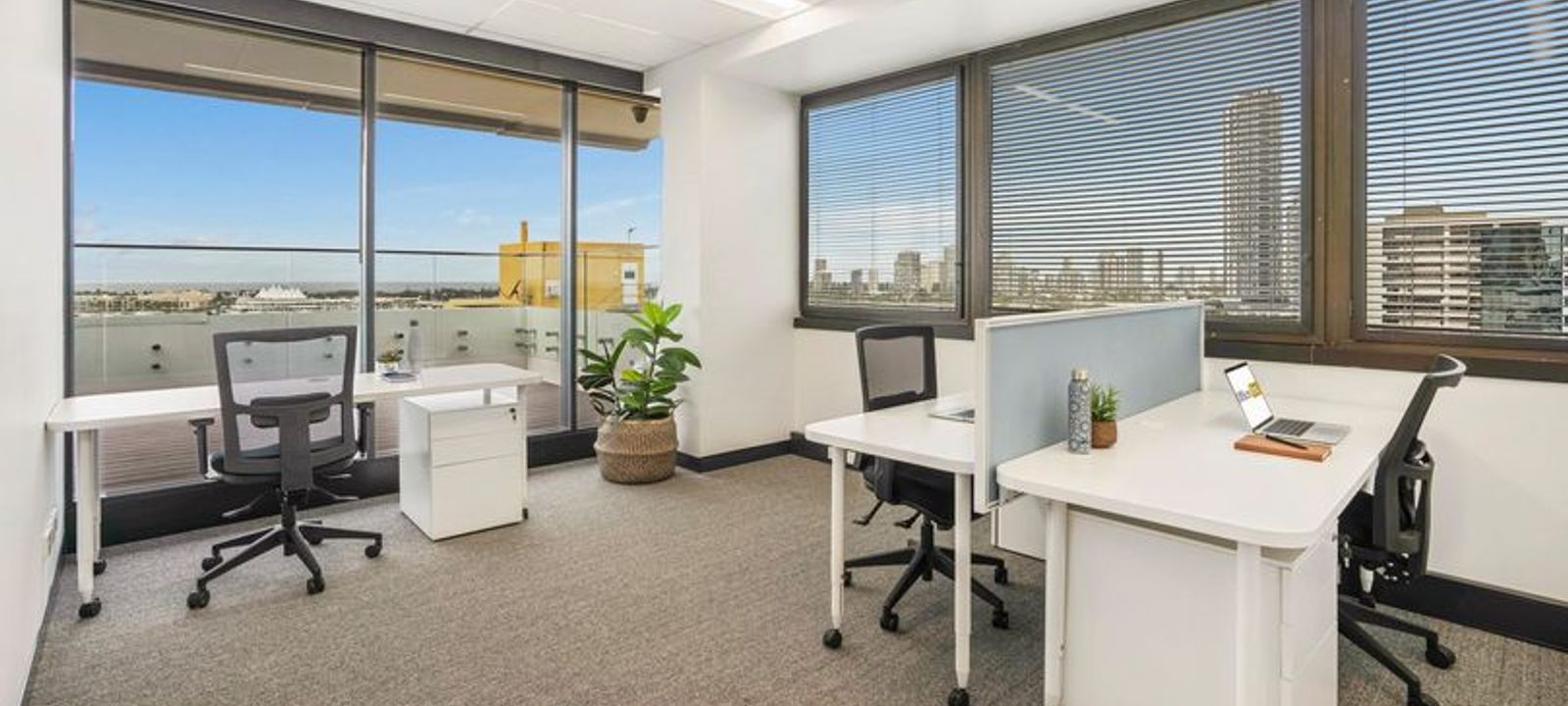 36 Marine Parade, Southport - Image 1