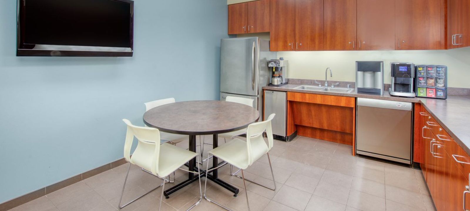 5601 Executive Dr, Irving - Image 1