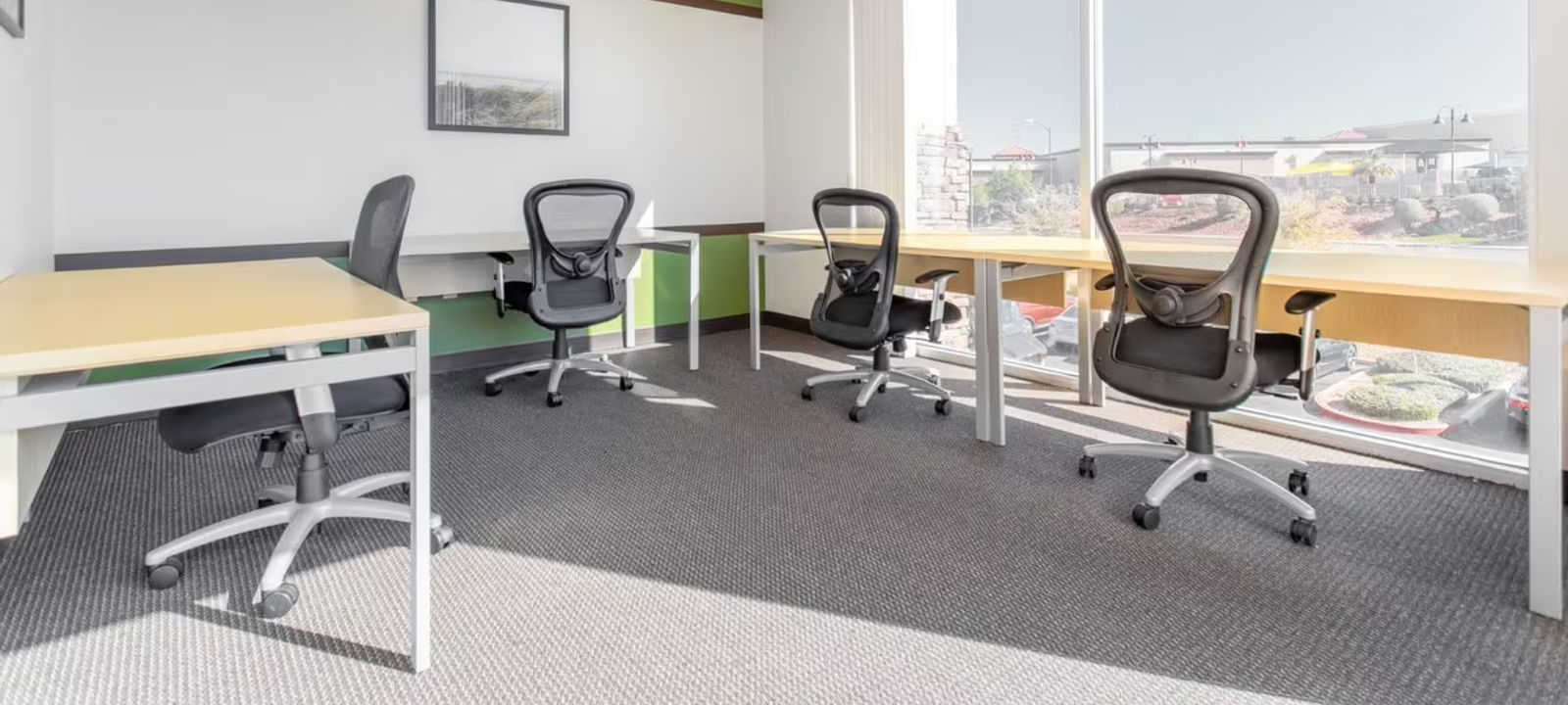 La Plaza Business Center (Bldg A) - Image 1