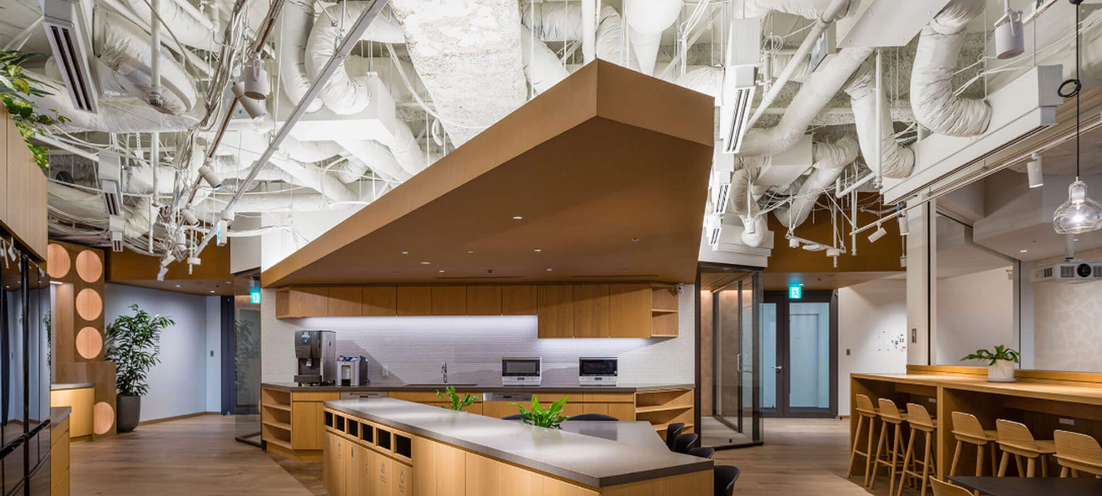 1 Chome-17-1 Toranomon, Minato - Image 1