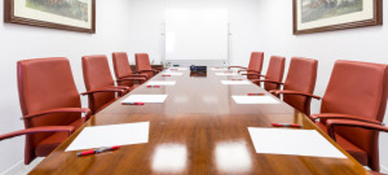 10 Av La Aeronautica, Seville - Image 1