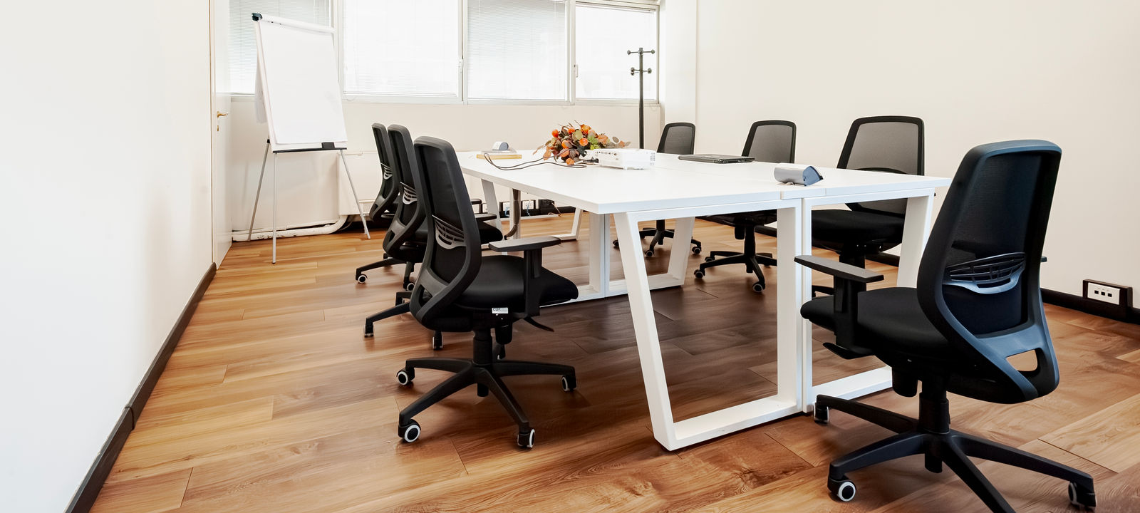 16 Via Lorenzo Valla, Milano - Image 1