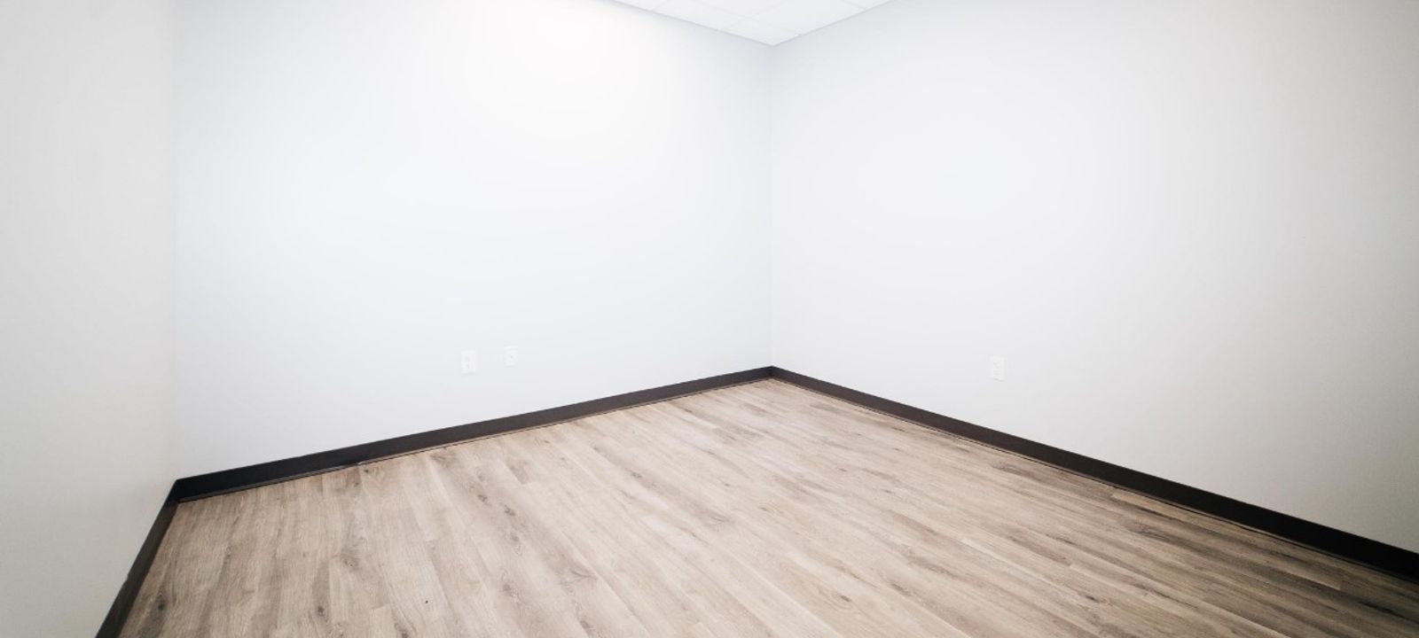 18310 Montgomery Village Ave, Gaithersburg - Image 1