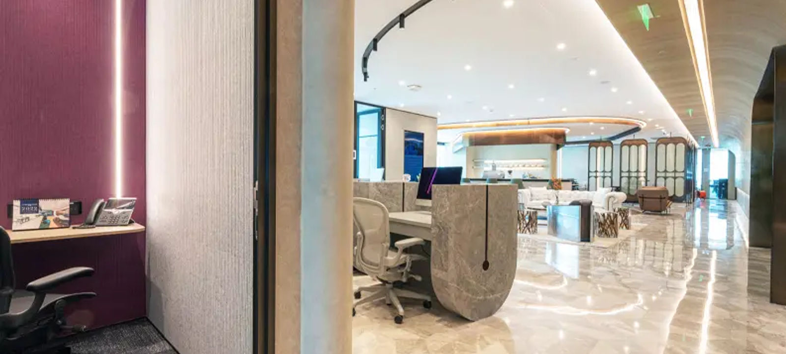 166 Lujiazui Ring Road, Pudong District - Image 1