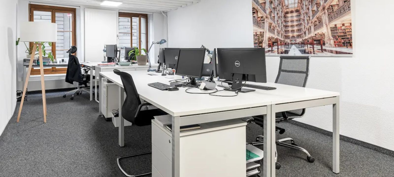 4 Place Du Bourg-de-four, Genève - Image 1