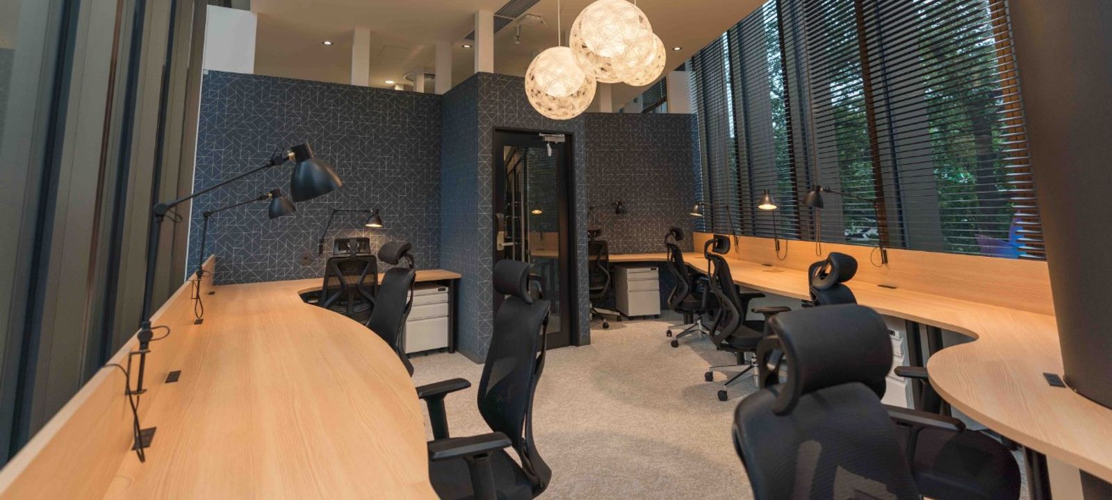 1-2 Kioicho, Chiyoda-ku - Image 1