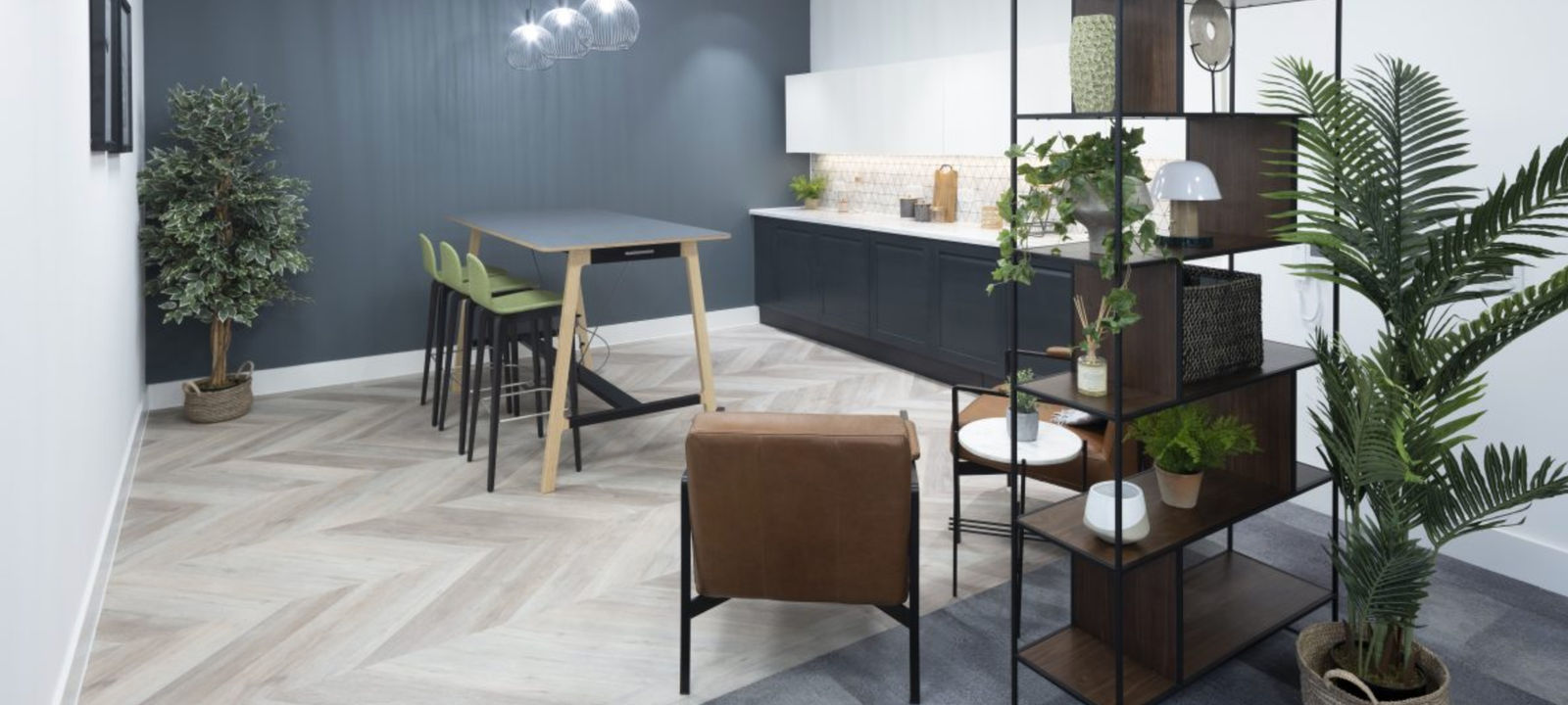 215 Bothwell Street, Glasgow - Image 1