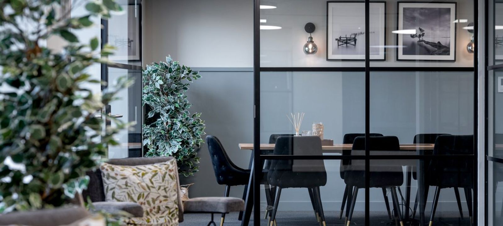 69 Park Lane, Croydon - Image 1