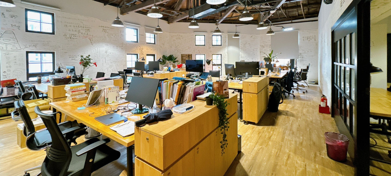 119 Chongqing South Road, Zhongzheng District - Image 1