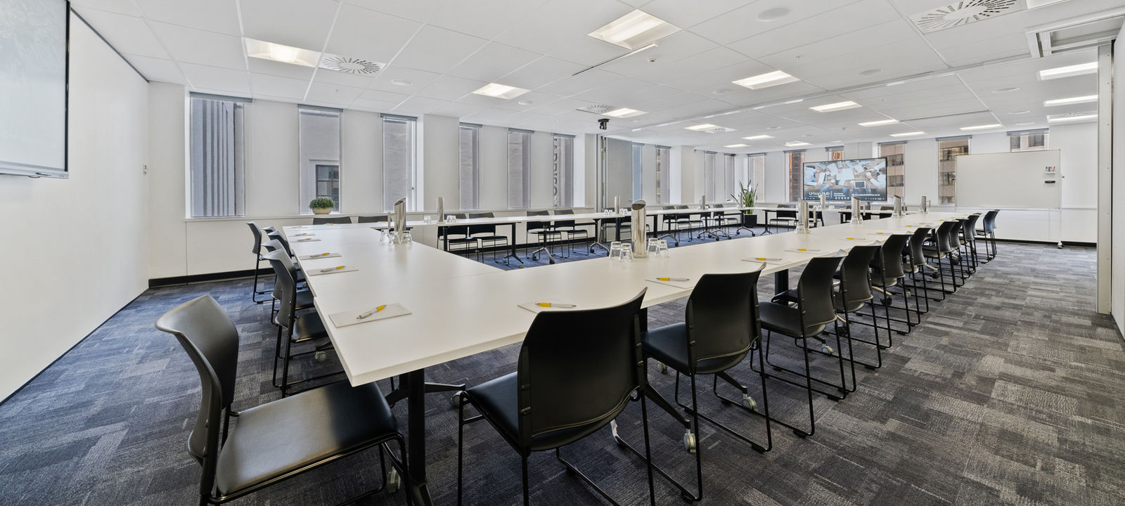 318 Lambton Quay 318 Lambton Quay, Wellington - Image 1