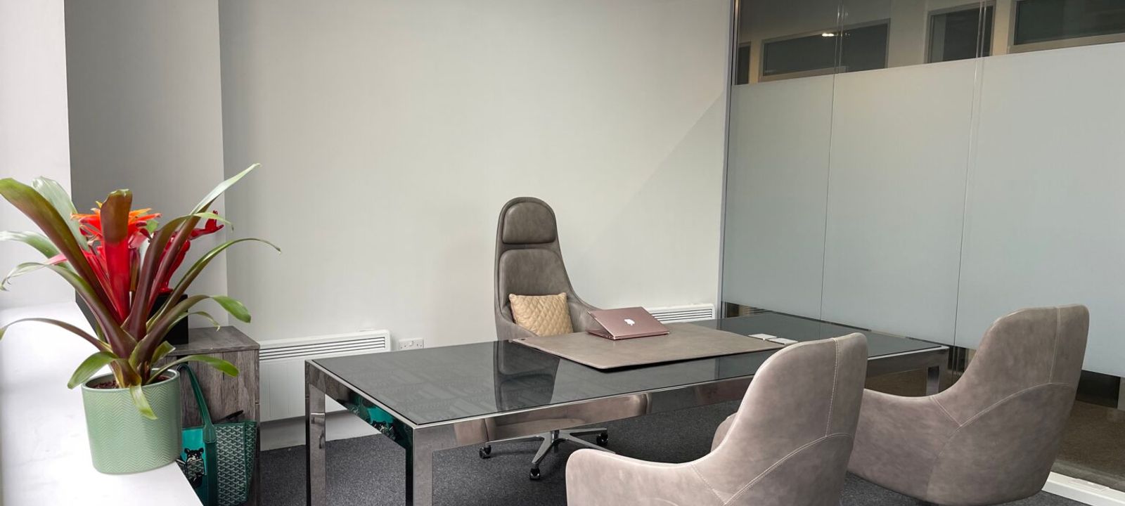 708 A High Road, Greater London - Image 1