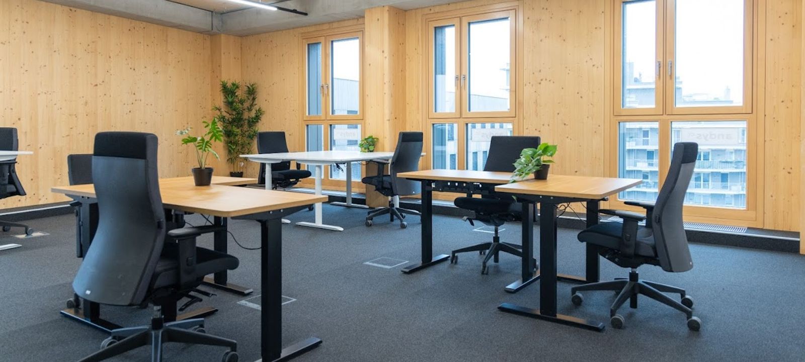 26 Janis-joplin-promenade, Wien - Image 1