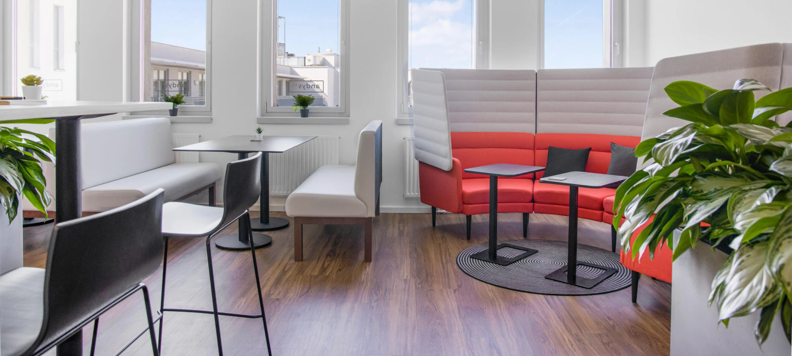 14 Wagenseilgasse, Vienna - Image 1