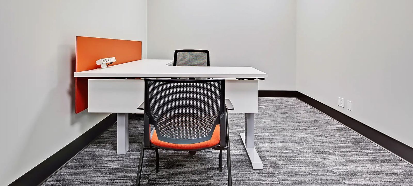 534 17 Ave Sw, Calgary - Image 1