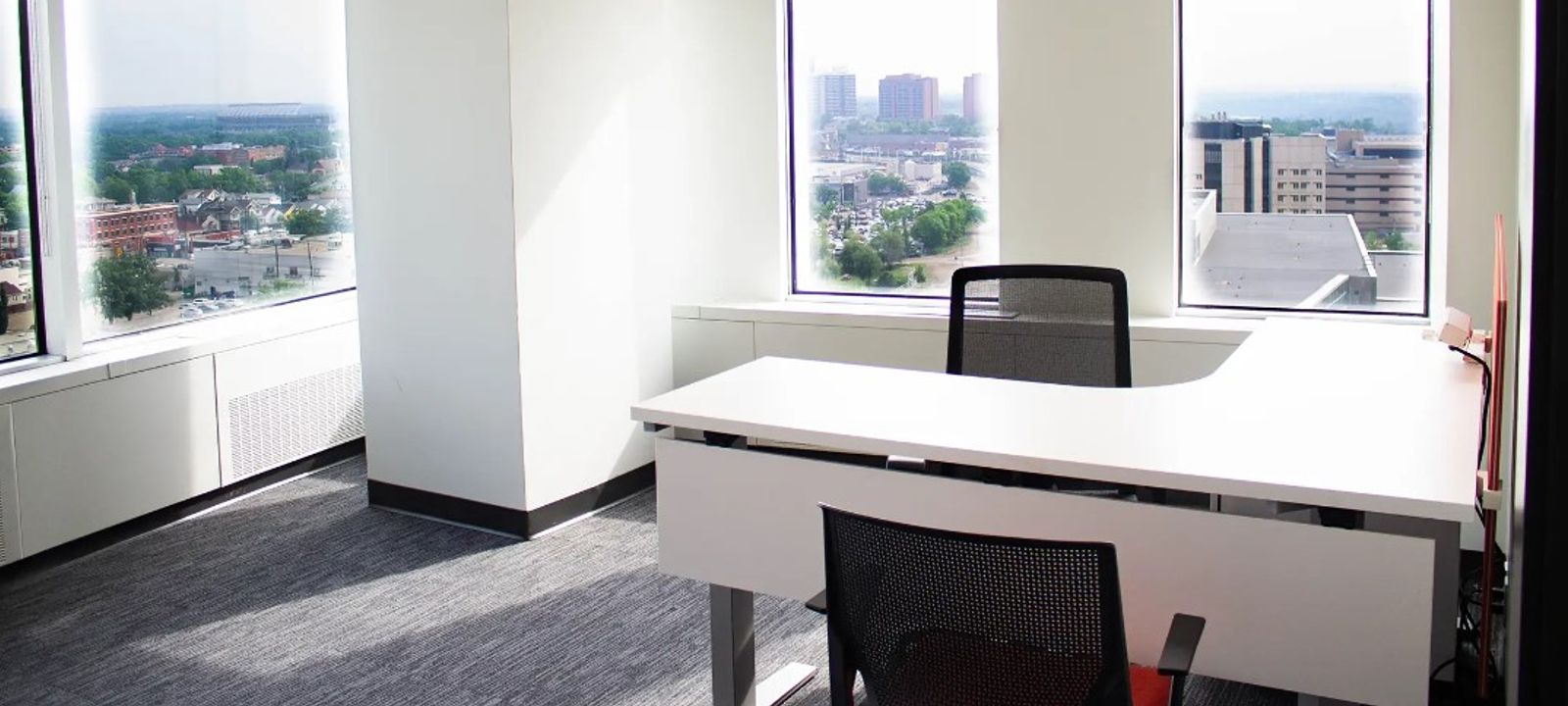 10004 104 Avenue Northwest, Edmonton - Image 1