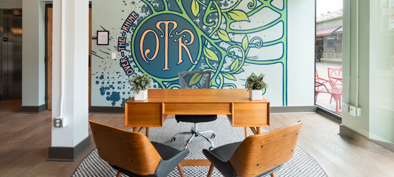 132 W Elder St, Cincinnati - Image 1