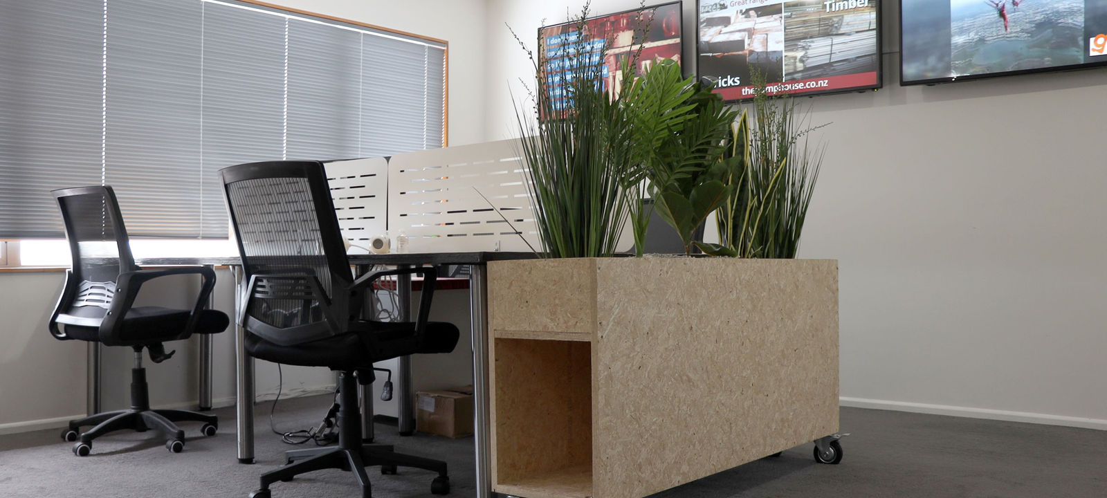 92 Gracefield Road, Gracefield - Image 1