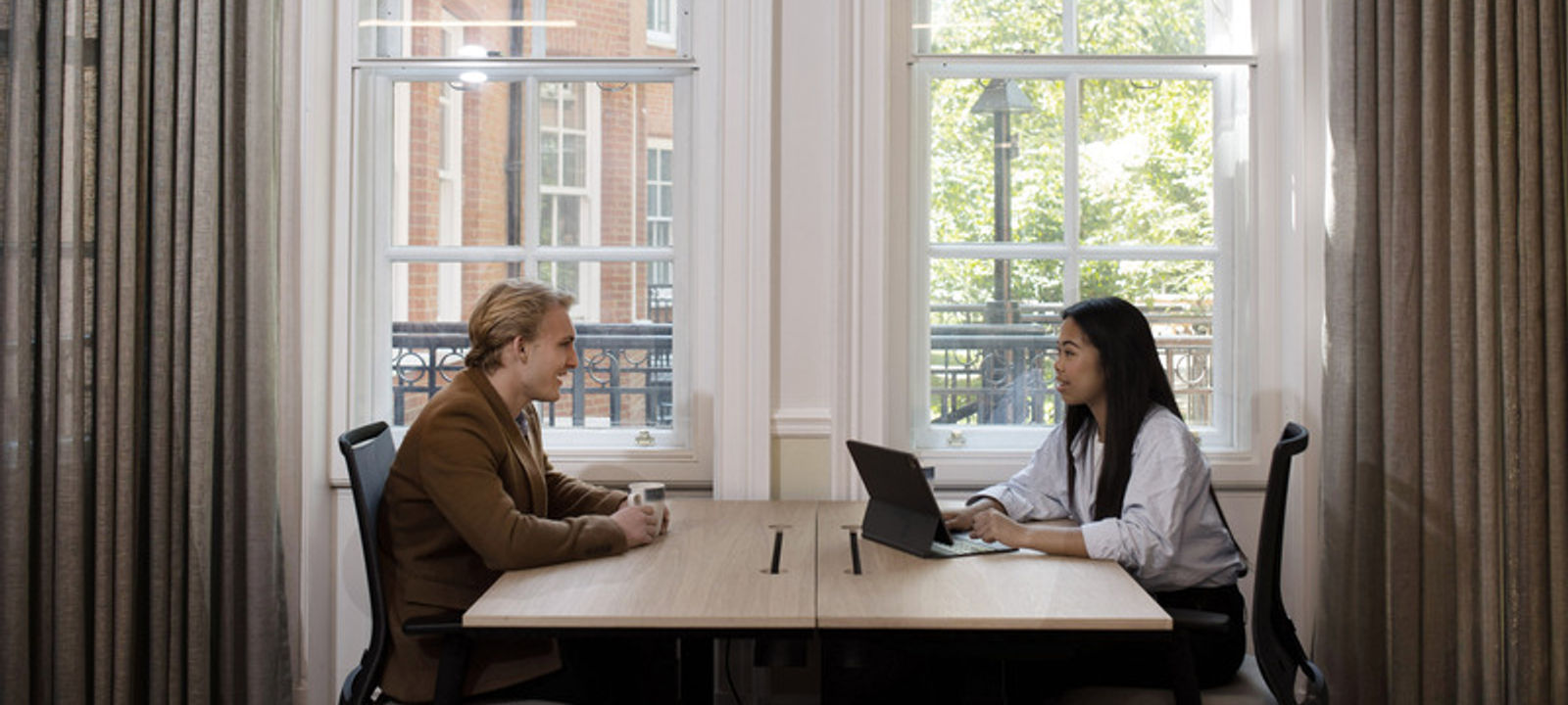 128 Buckingham Palace Road, Greater London - Image 1