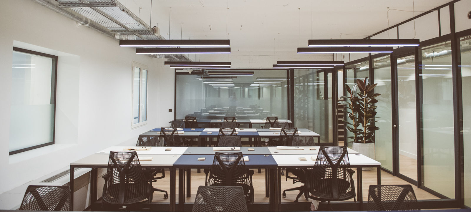 49 AV D'iéna, Paris - Image 1