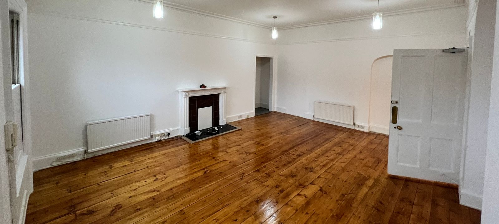 3 Port Hill, Hertford - Image 1