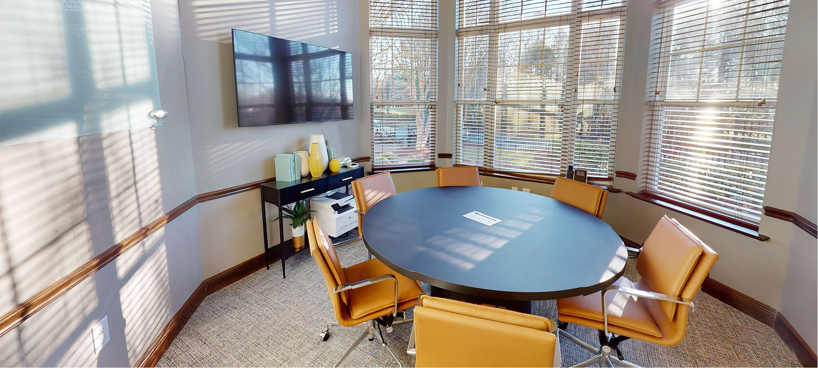 2325 Courtney Oaks Rd, Charlotte - Image 1