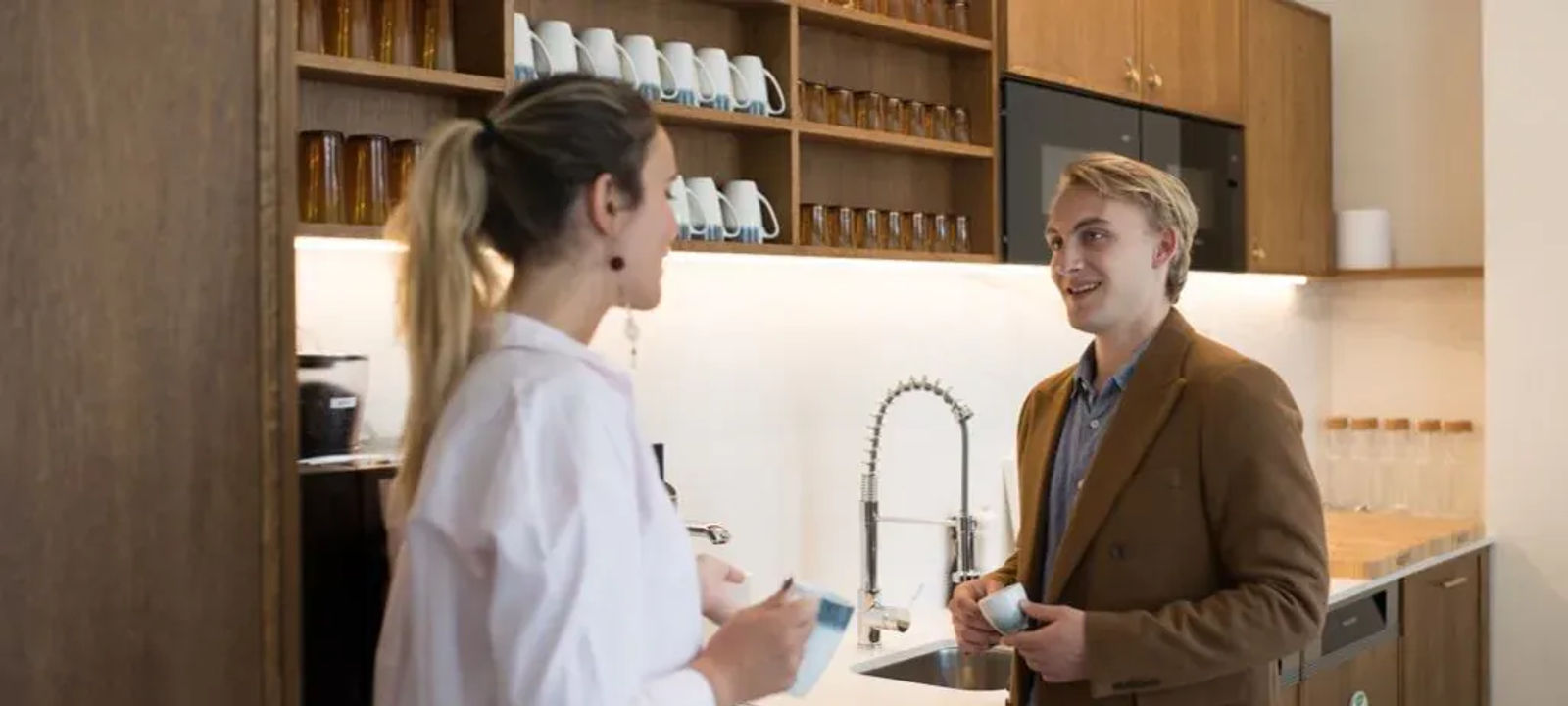 162 Buckingham Palace Road, Greater London - Image 1