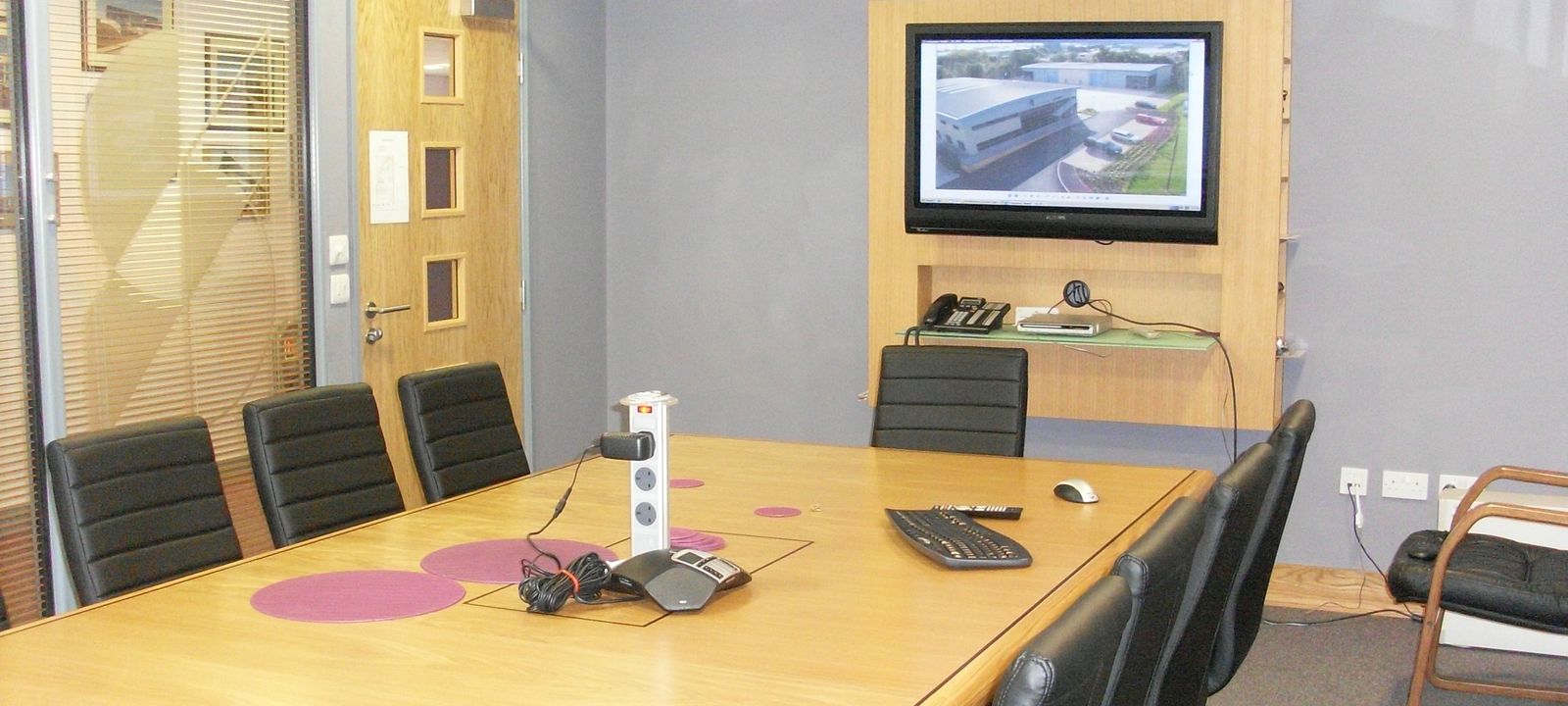 Wharf Approach, West Midlands - Image 1