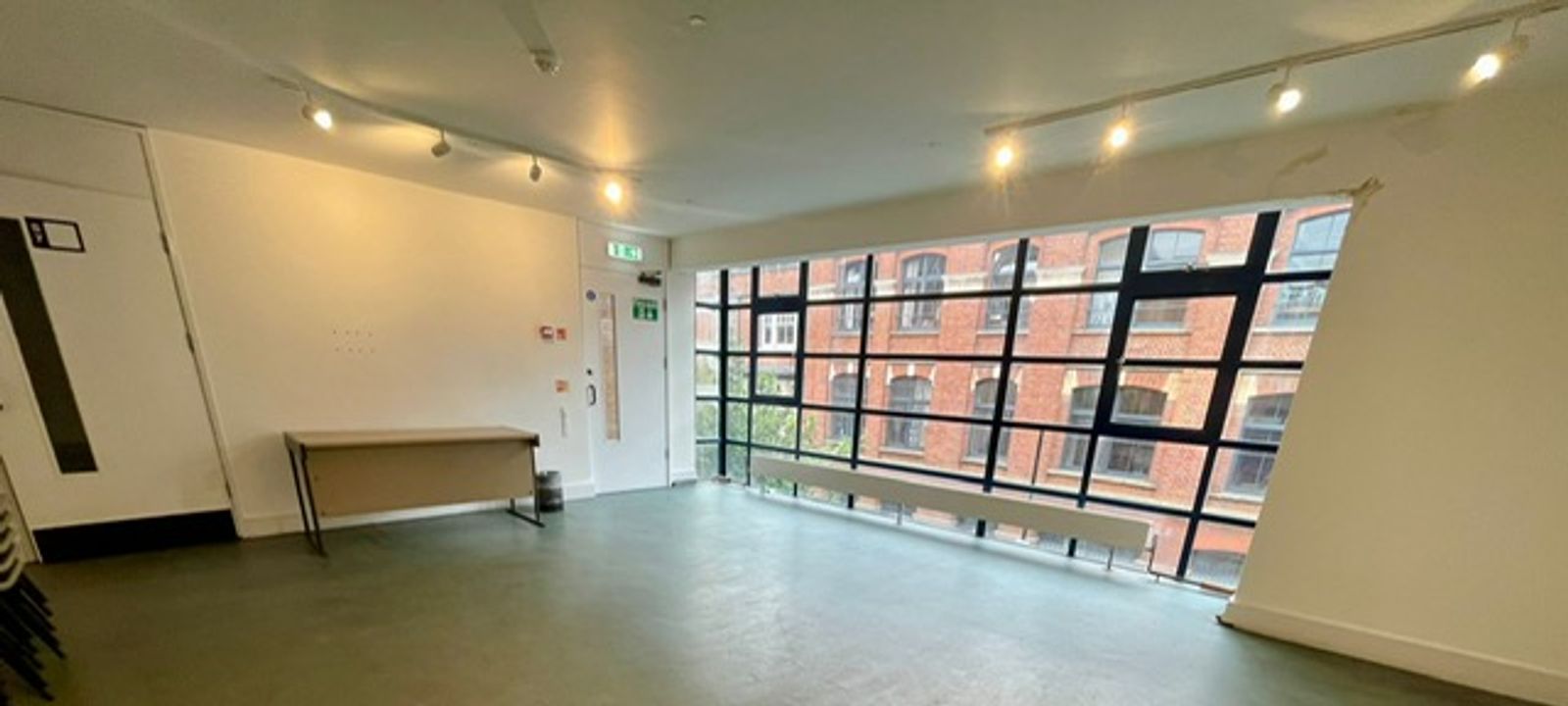 60 Old Nichol Street, Greater London - Image 1