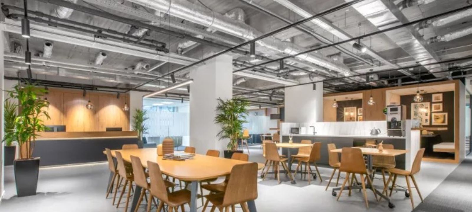 625 Broad Street, Newark - Image 1