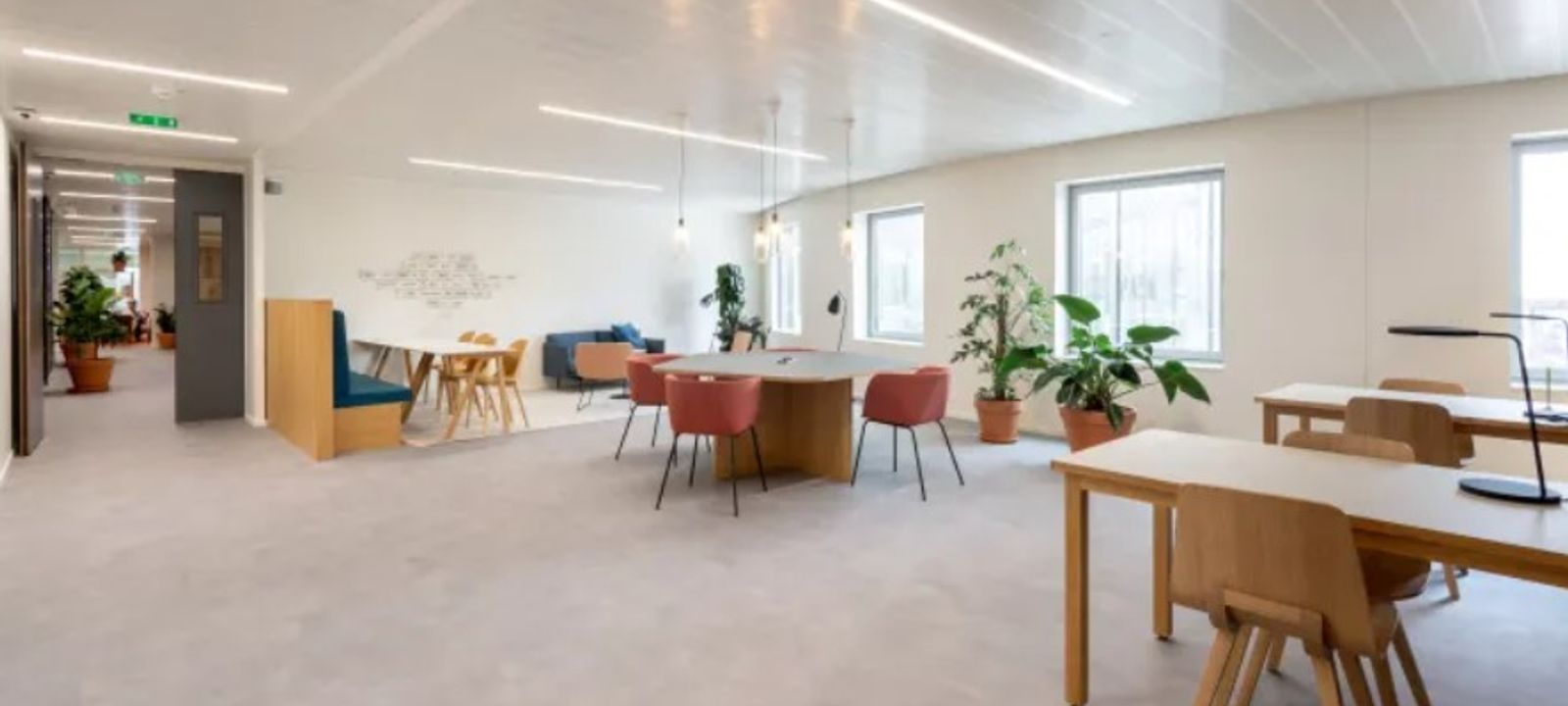 Distrito Quartier 320 Presidente Ramon Castillo Av, Buenos Aires - Image 1