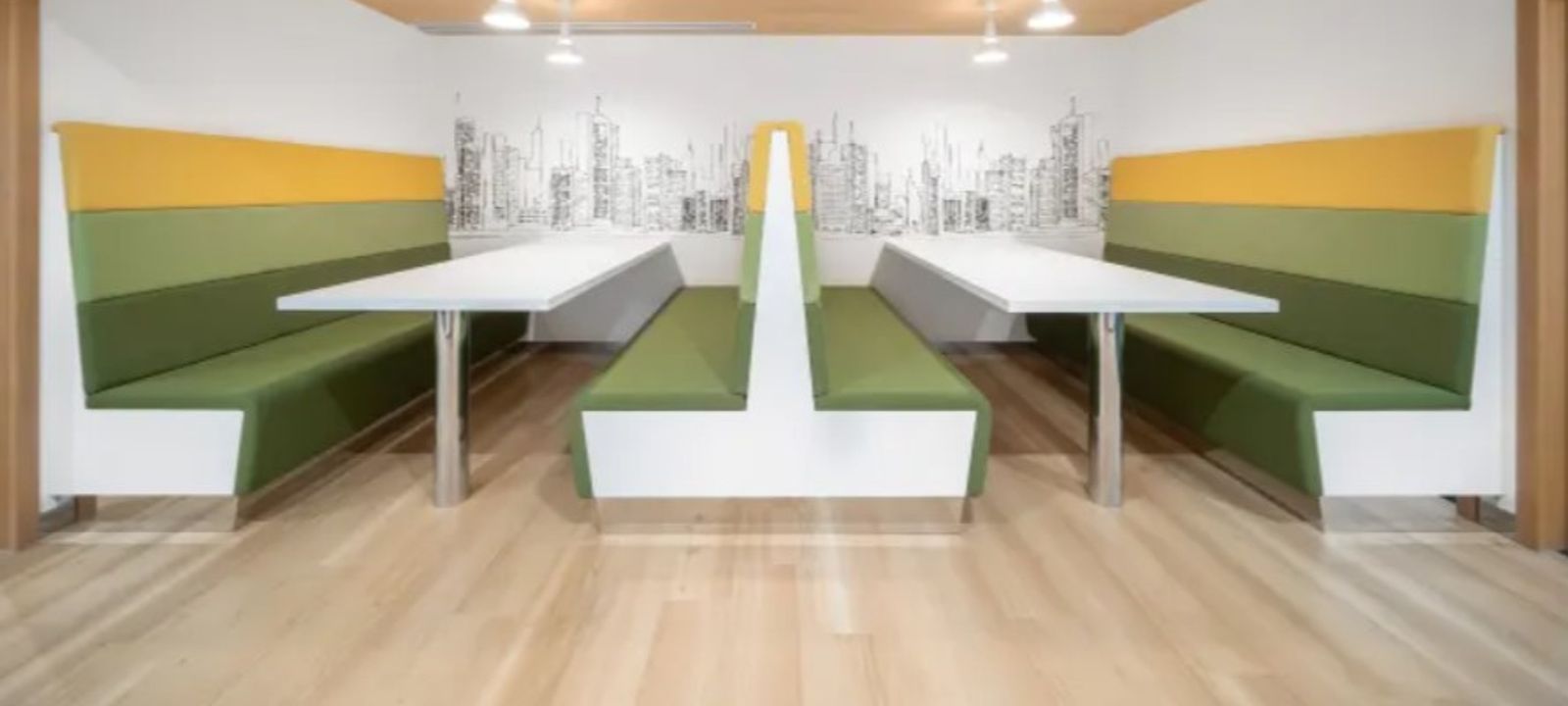 28 Ríjna 205/45, Ostrava - Image 1