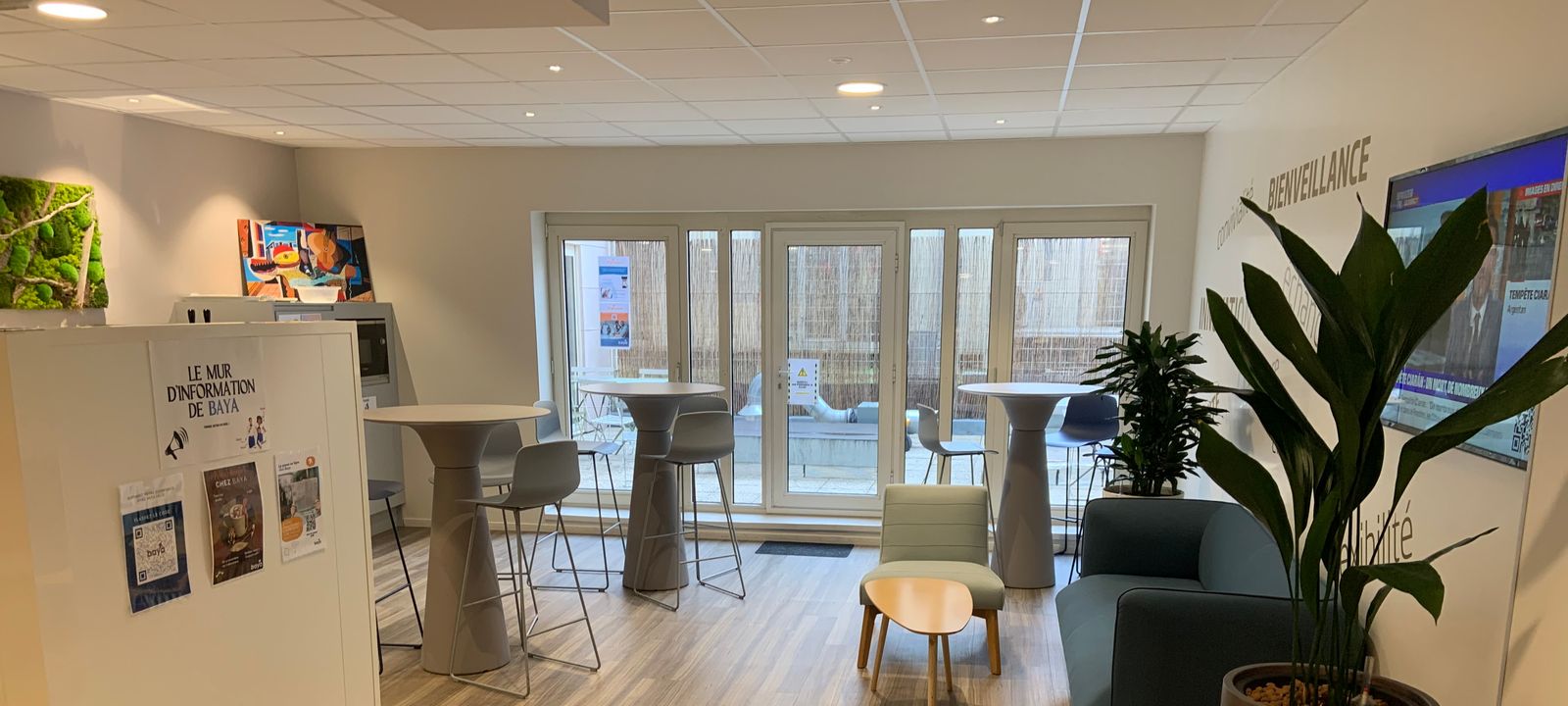 67 Pl Rihour, Lille - Image 1