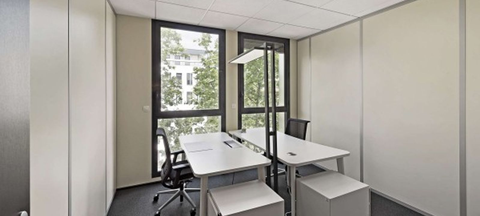 3 Cr Charlemagne, Lyon - Image 1