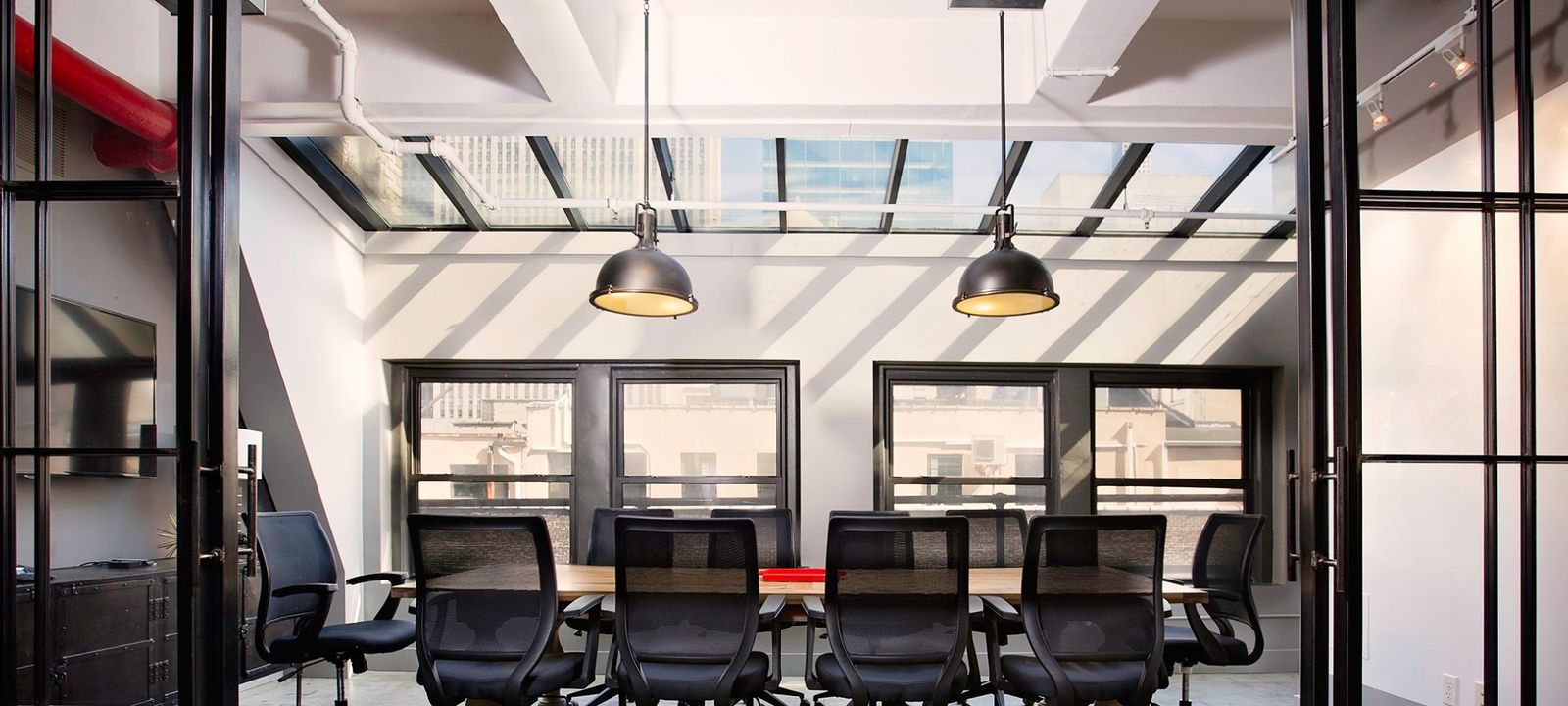 21 W 46th St, New York - Image 1