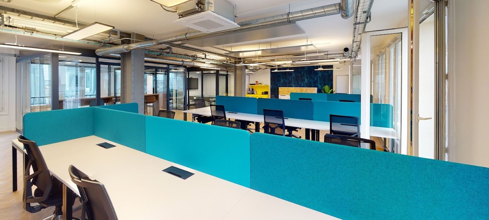 13 Rue Des Petits Hôtels, Paris - Image 1