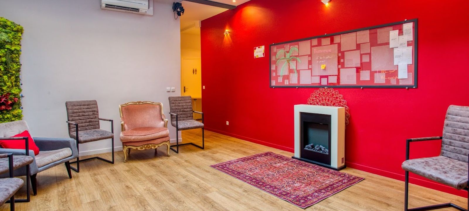 10 Rue Des Renaudes, Paris - Image 1