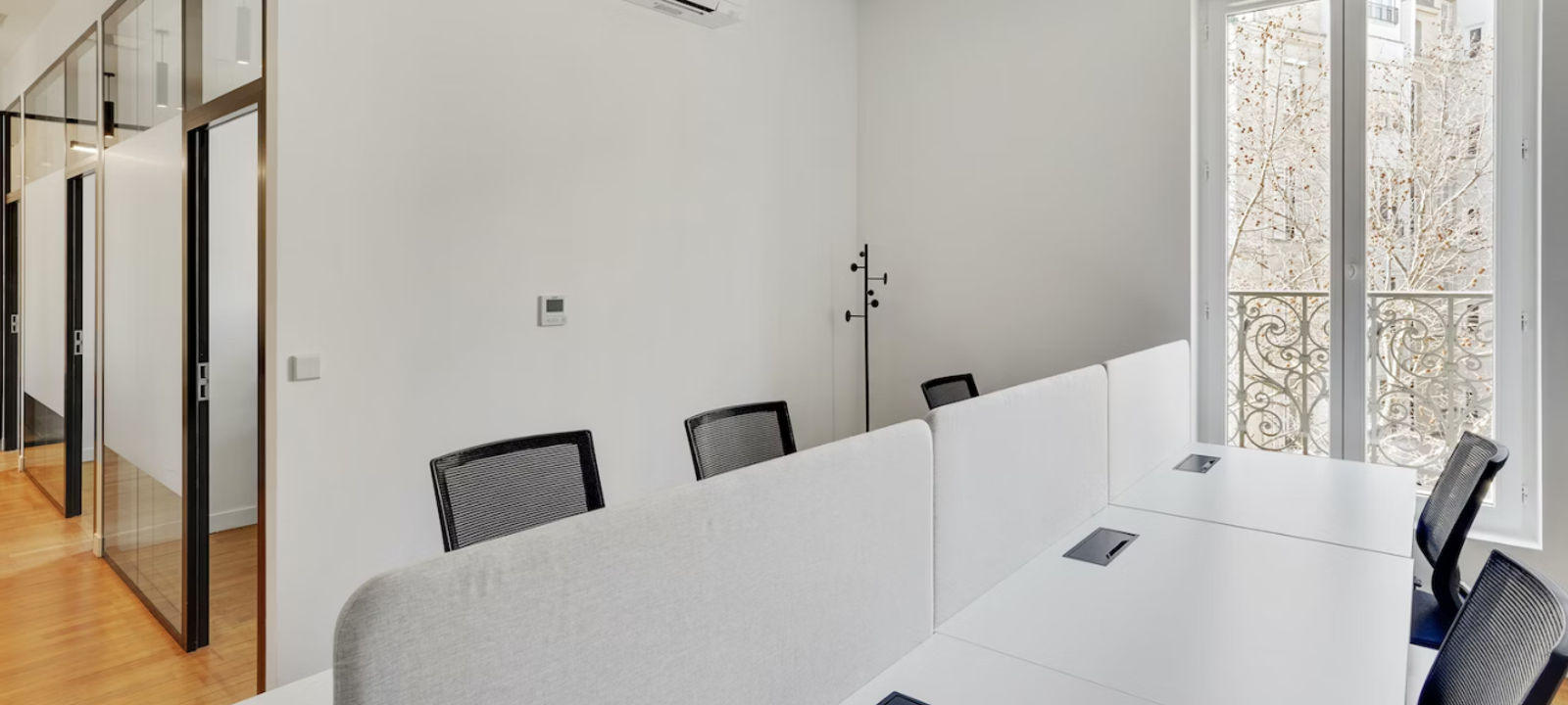 10 Av Franklin Delano Roosevelt, Paris - Image 1