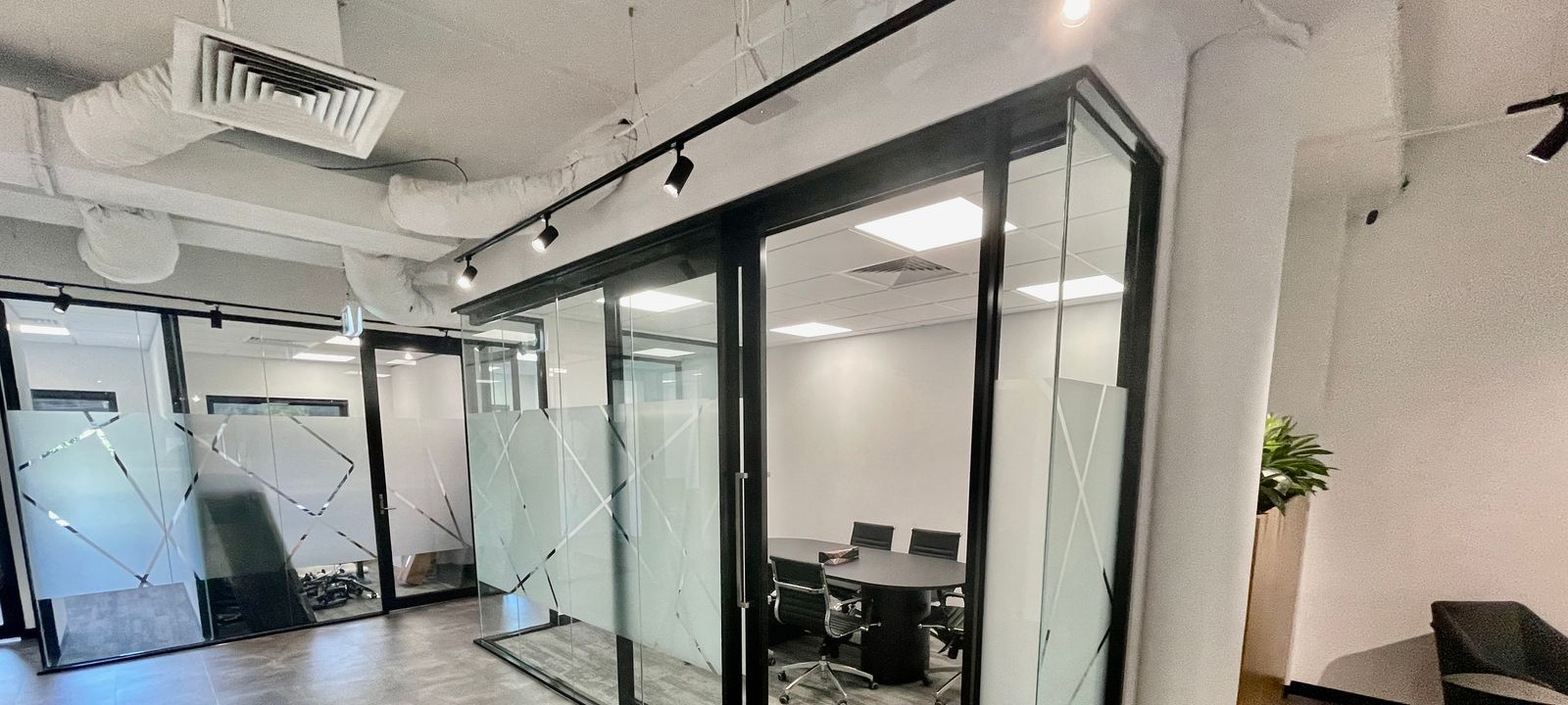 250 Bay St, Port Melbourne - Image 1