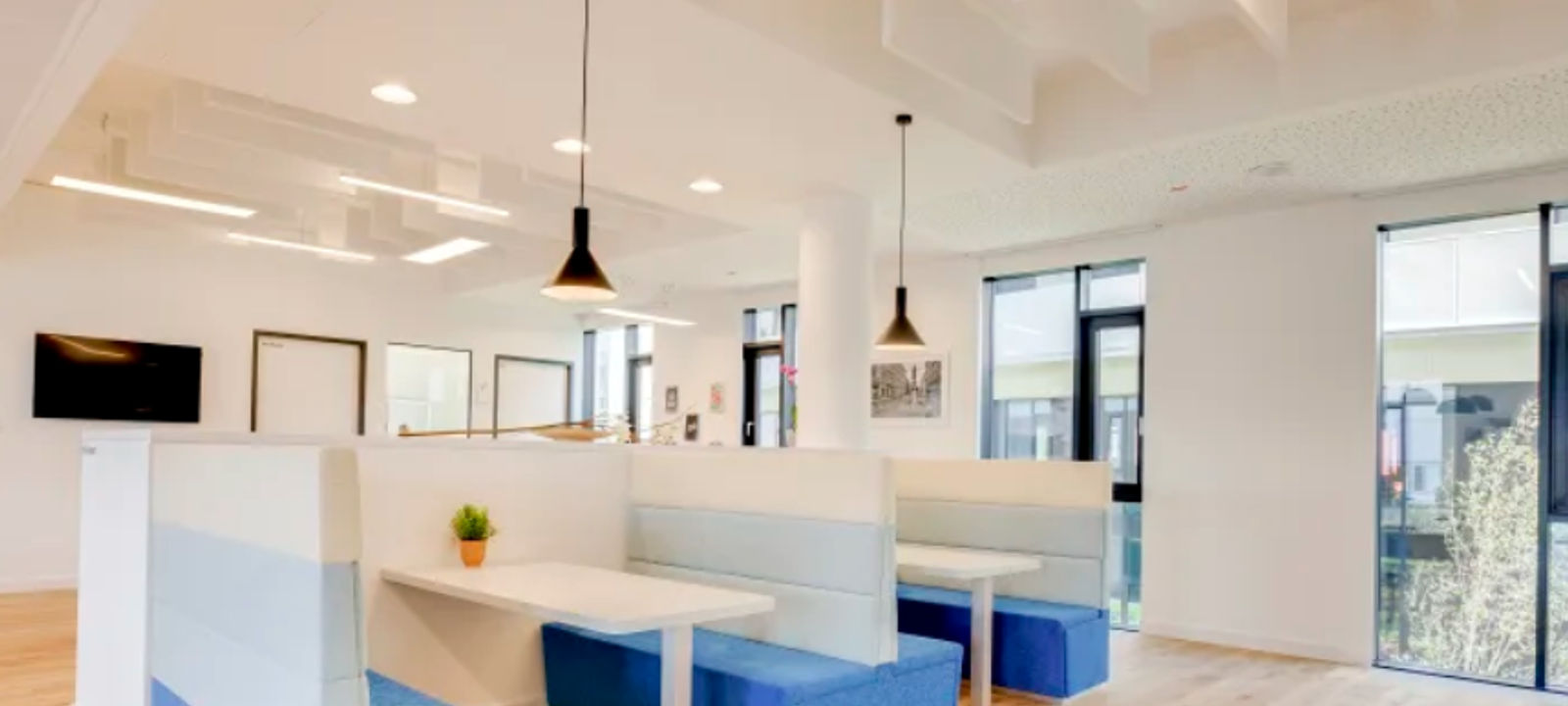 53 Av Jean Jaures, Le Bourget - Image 1