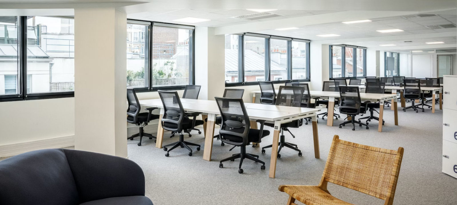 9 Bd Gouvion-saint-cyr, Paris - Image 1