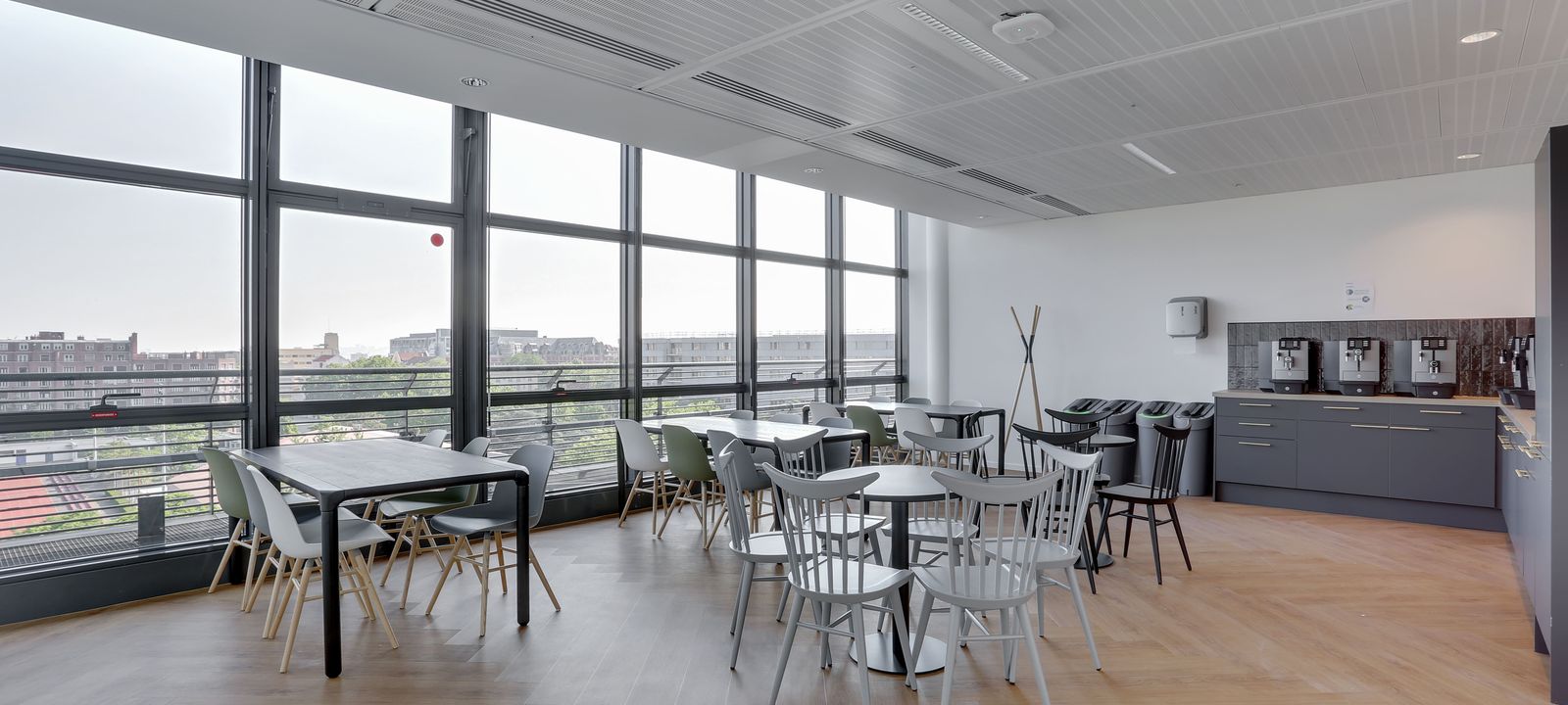 11 Bd Romain Rolland, Paris - Image 1