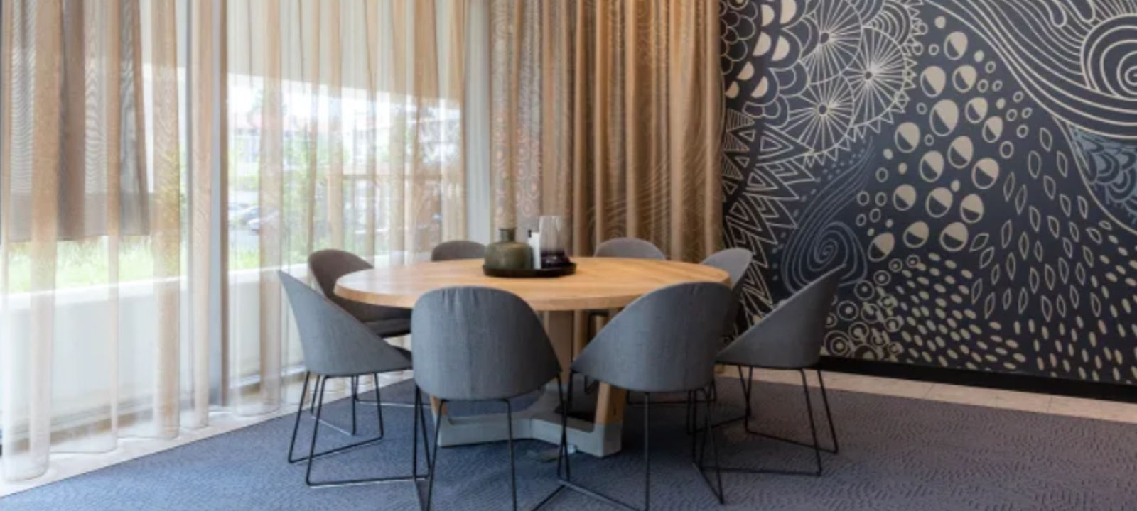 4200 Commerce Ct, Lisle - Image 1