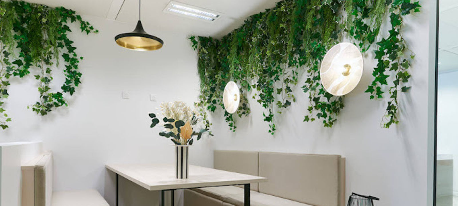 102 Terr Boieldieu, Puteaux - Image 1