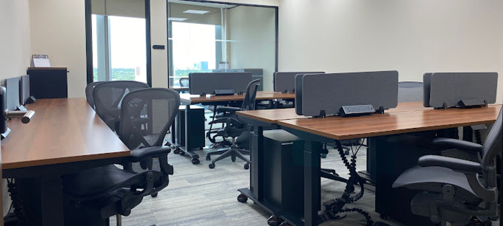 cor Paseo De Roxas Corner Makati Avenue, Makati - Image 1